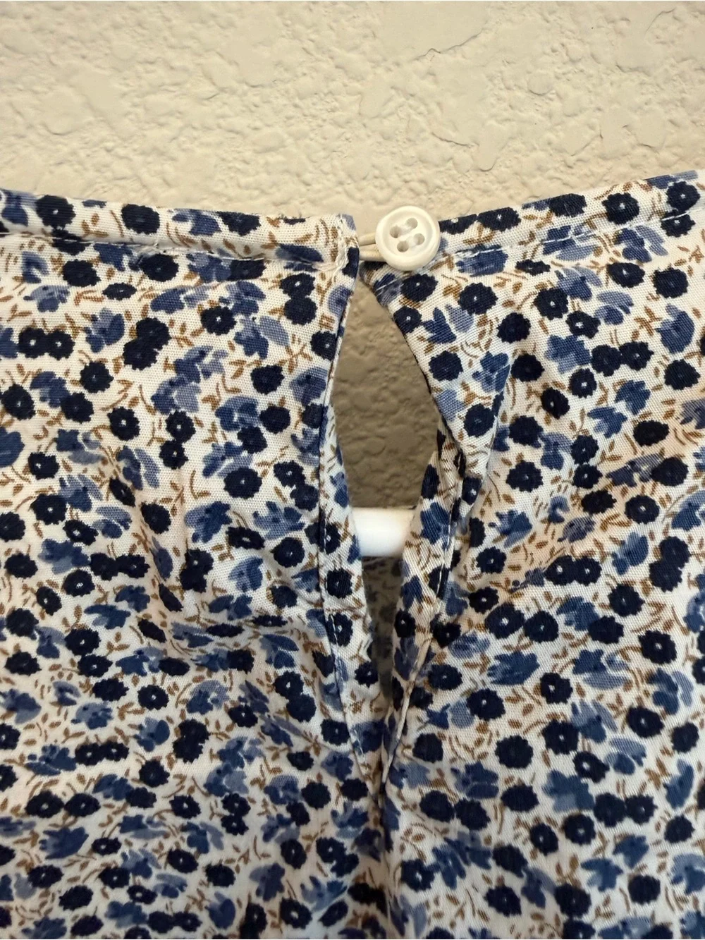 J. Crew Blue and White Ditsy floral Tiered Bell Sleeve Blouse Sz 8
